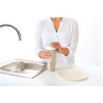 MyLAICA rozsdamentes matt bézsre festett fast disk rendszerű vízszűrő kulacs pánttal- 0,55 literes