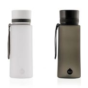 EQUA Matte Black kulacs (BPA mentes) - 600 ml