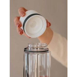 EQUA Sima fehér kulacs (BPA mentes) - 600 ml